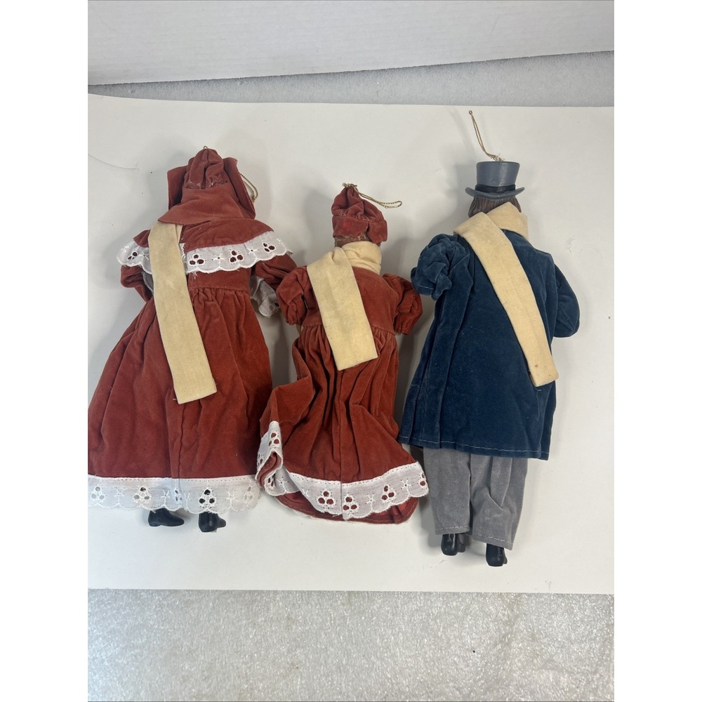 Hanging Christmas Carollers Figures Vintage Taiwan‎ Missing Songbooks Read - Picture 6 of 12